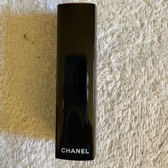 CHANEL Rouge Allure Pensive - Picture 1 of 4